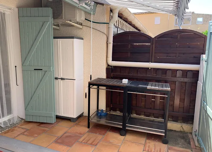 Maison Proche Village Naturiste - 7 Personnes *