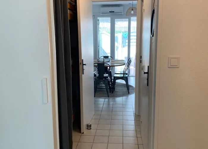 Casa vacanze Maison Proche Village Naturiste - 7 Personnes