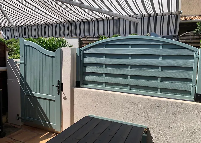 Maison Proche Village Naturiste - 7 Personnes * Agde