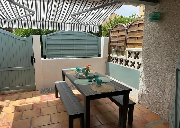 Maison Proche Village Naturiste - 7 Personnes Agde