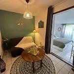 Maison Proche Village Naturiste - 7 Personnes 아그