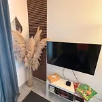 Maison Proche Village Naturiste - 7 Personnes * 아그