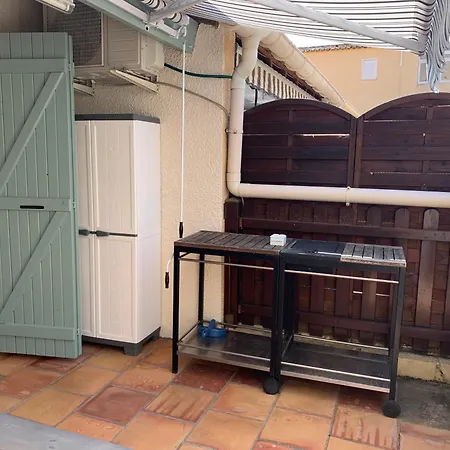 Maison Proche Village Naturiste - 7 Personnes *