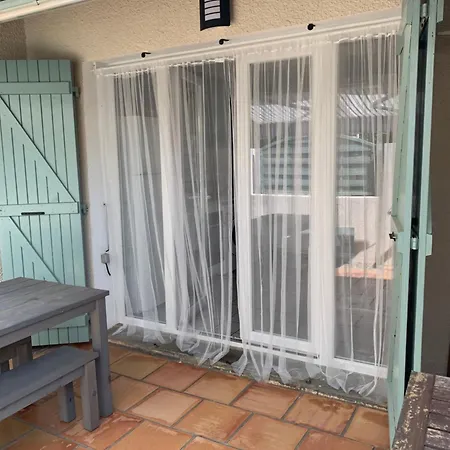 Maison De La Proche Village Naturiste 7 Personnes 펜션 *