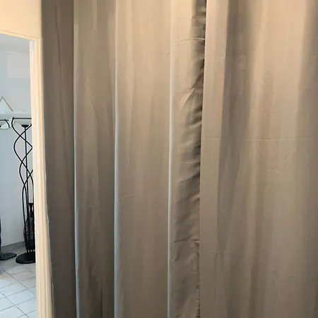 Maison De La Proche Village Naturiste 7 Personnes 펜션