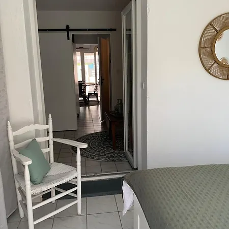 펜션 Maison De La Proche Village Naturiste 7 Personnes