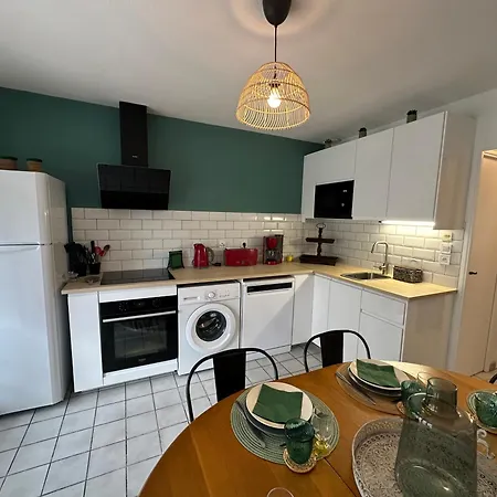 Maison De La Proche Village Naturiste 7 Personnes 펜션 아그