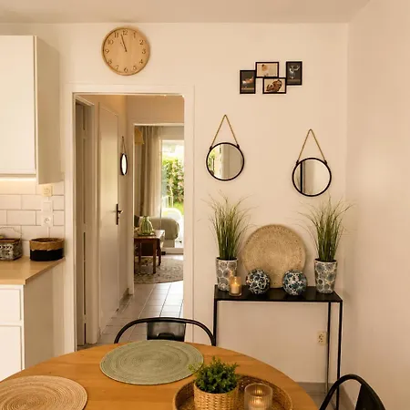 Maison De La Proche Village Naturiste 7 Personnes *