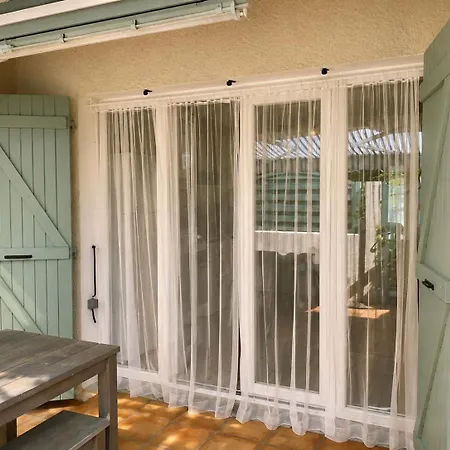 Maison De La Proche Village Naturiste 7 Personnes * 아그