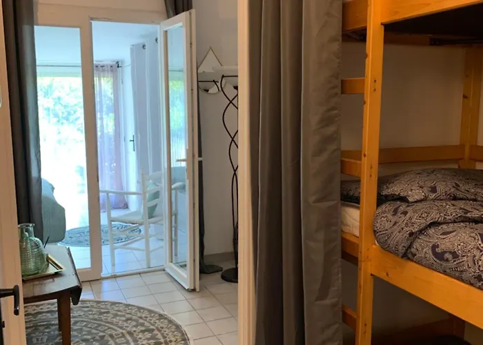 Feriehus Maison Proche Village Naturiste - 7 Personnes