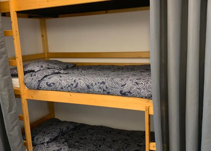 Maison Proche Village Naturiste - 7 Personnes Feriehus