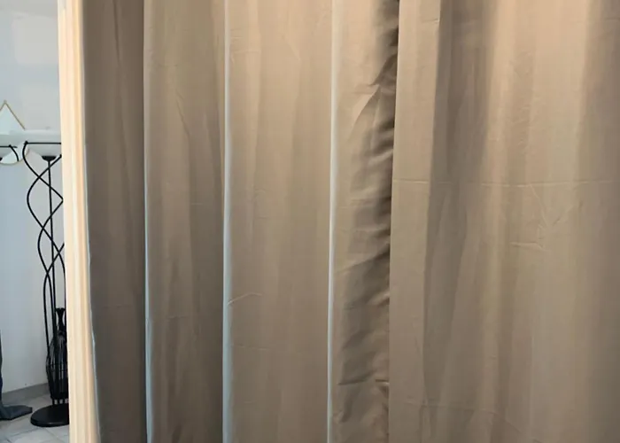 Maison Proche Village Naturiste - 7 Personnes Feriehus