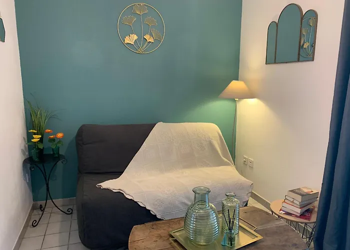 Maison Proche Village Naturiste - 7 Personnes Feriehus