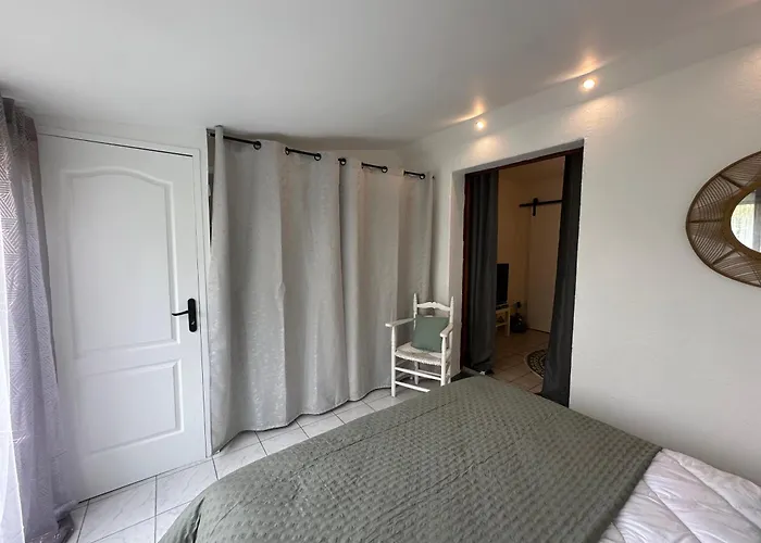 Maison Proche Village Naturiste - 7 Personnes Feriehus *