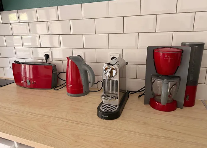 Maison Proche Village Naturiste - 7 Personnes * Agde