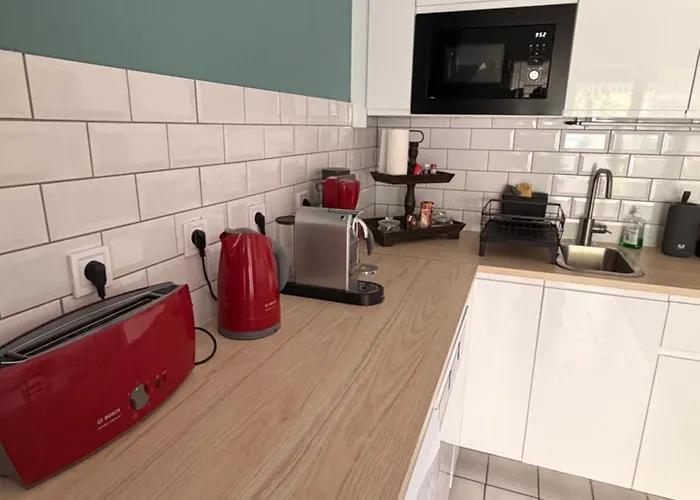 Maison Proche Village Naturiste - 7 Personnes *